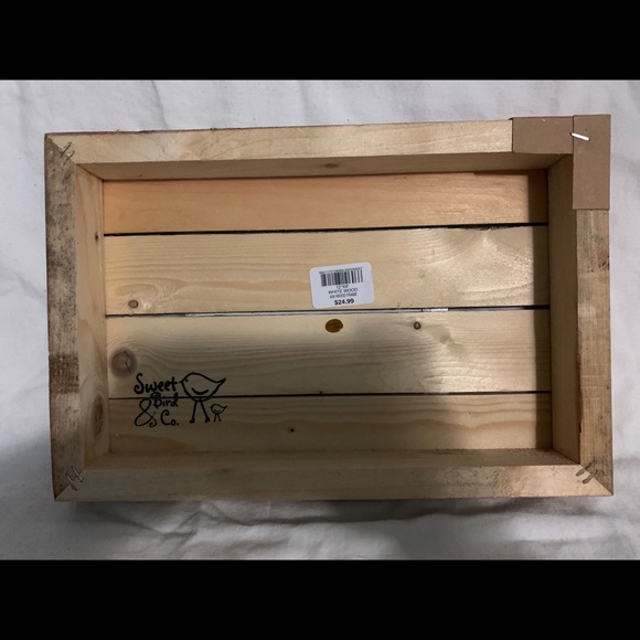 White Washed Distressed Barn Wood Frame - Picture 2 of 2